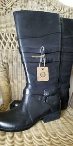 Born boots